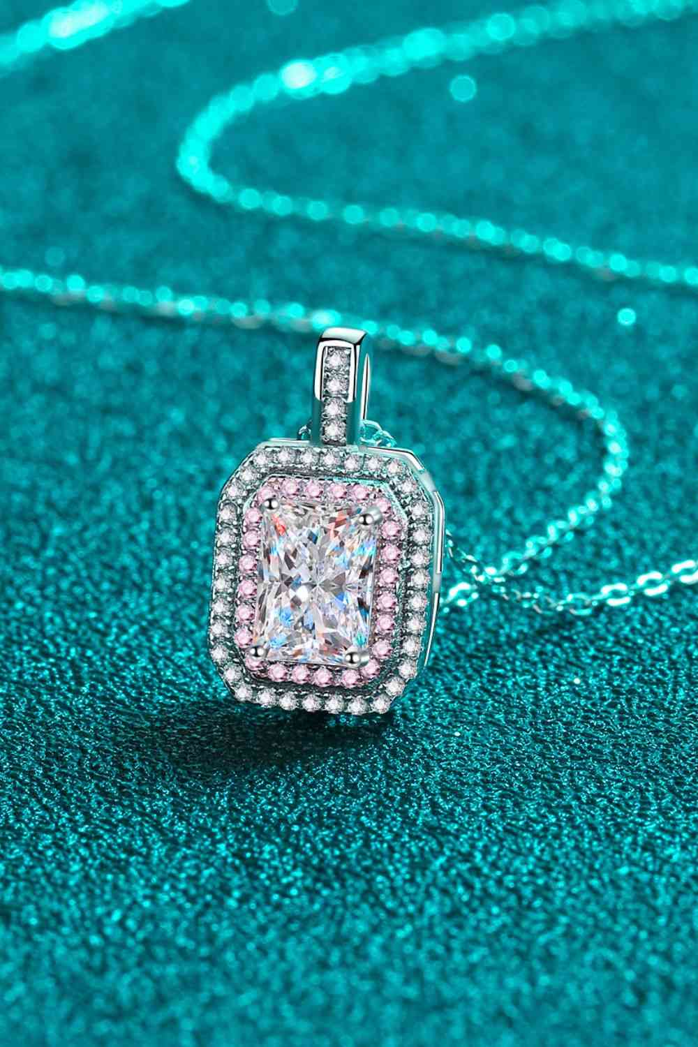 Moissanite Geometric Pendant Chain Necklace - Ashley's Artistries