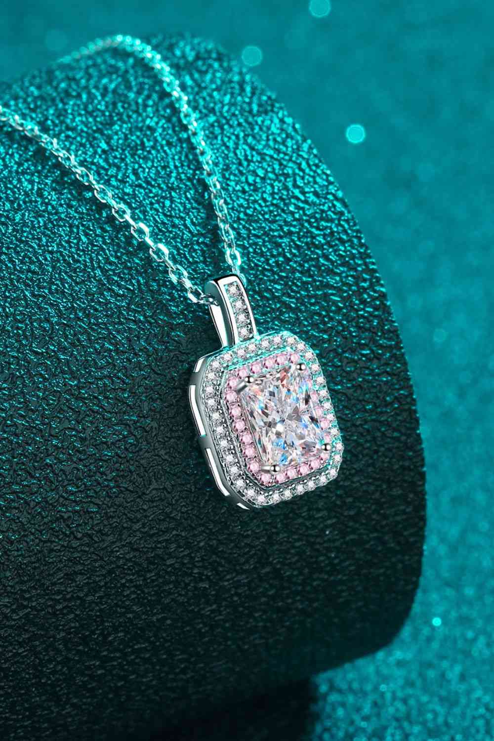 Moissanite Geometric Pendant Chain Necklace - Ashley's Artistries